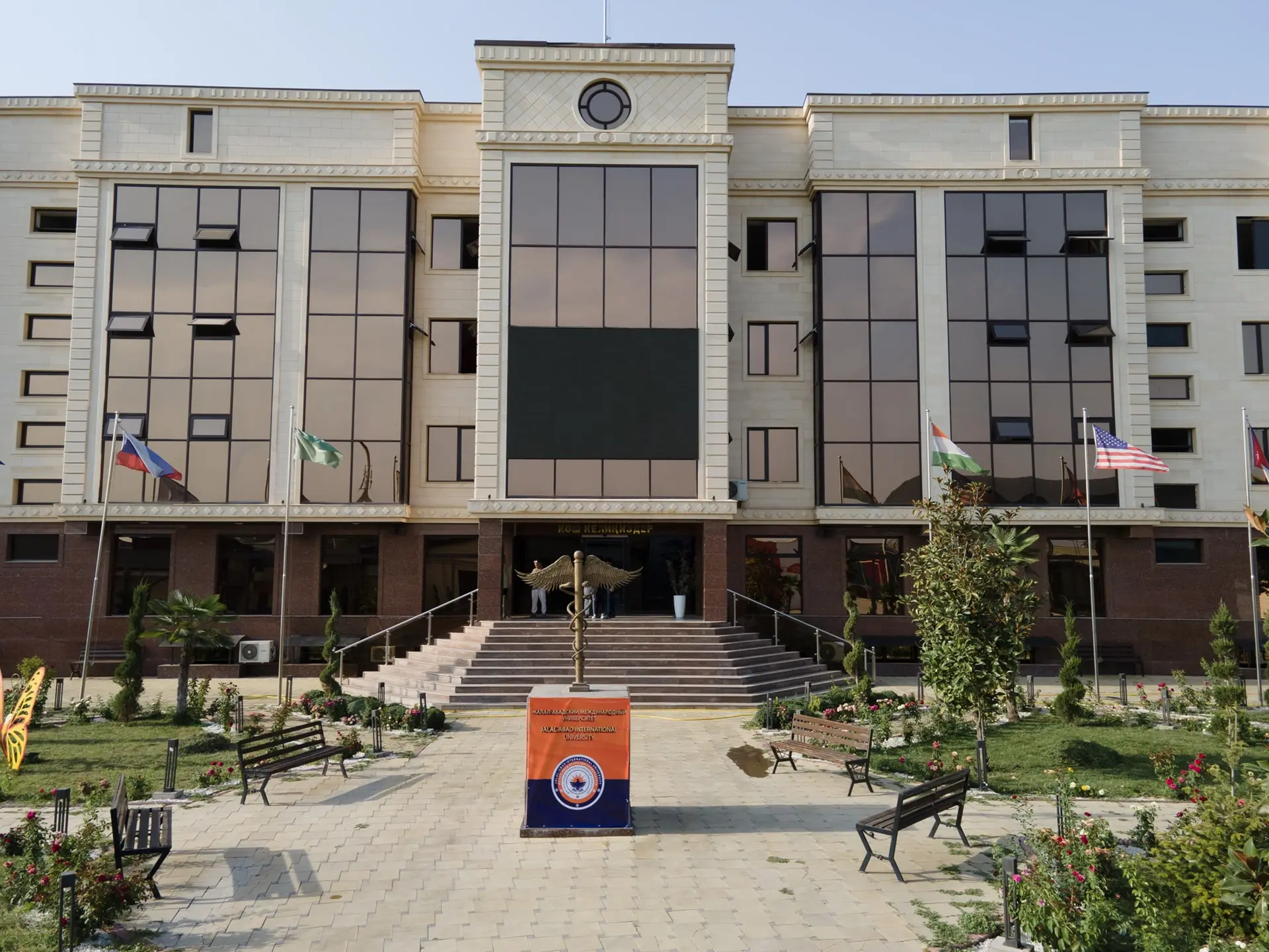 anterior-side-jaiu-min